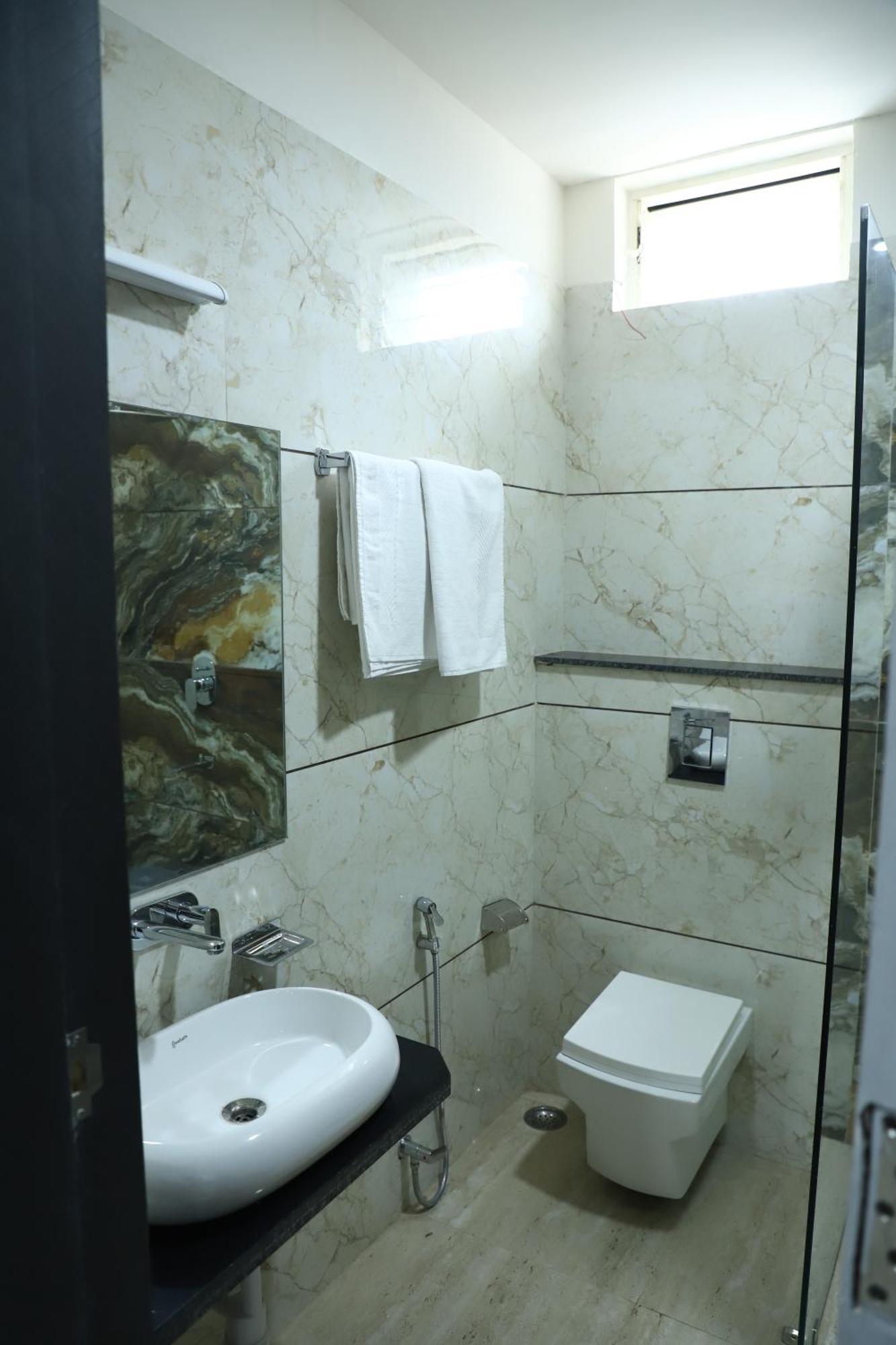 Hotel Singhnature Khandwa Kültér fotó