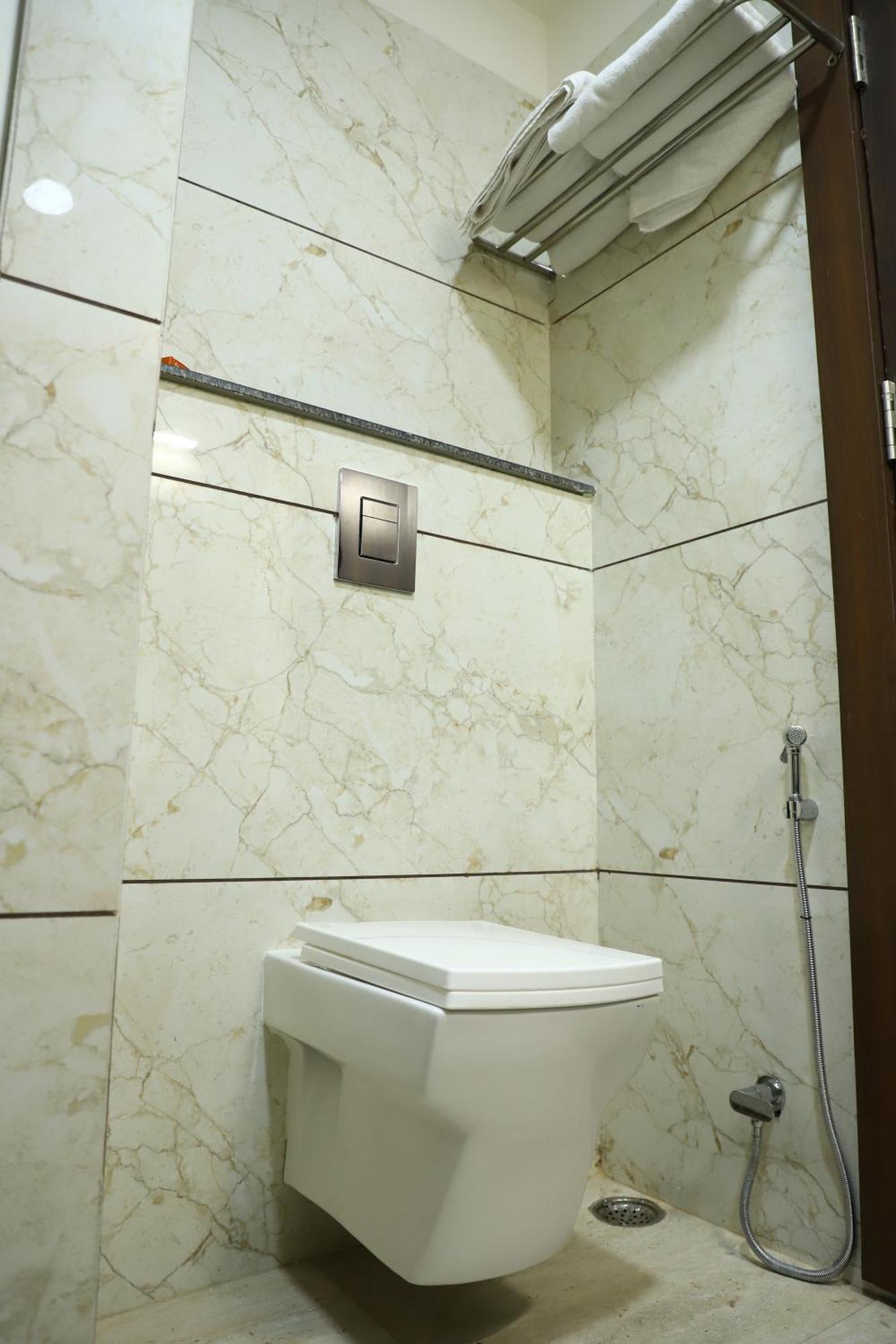 Hotel Singhnature Khandwa Kültér fotó